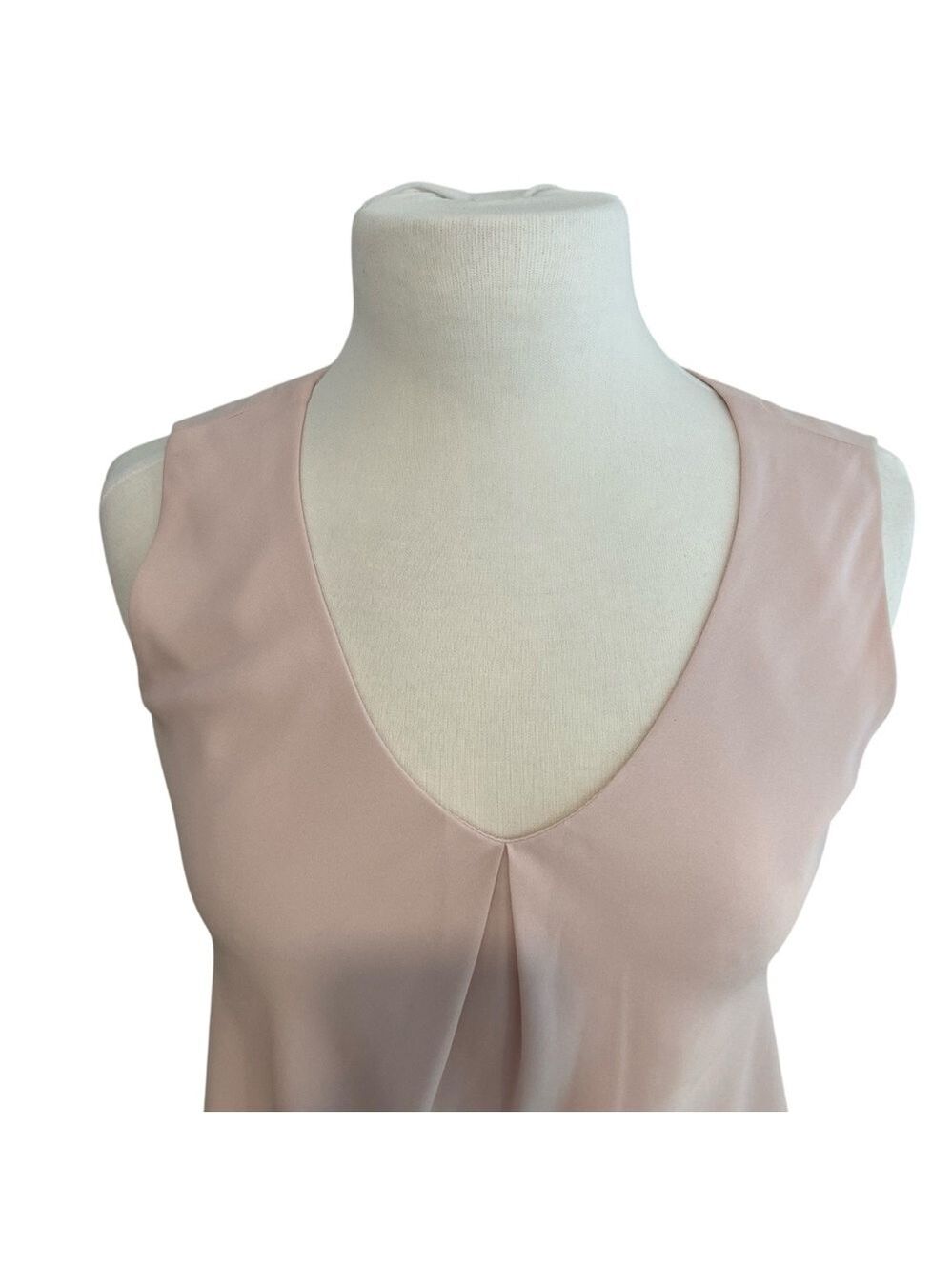 Frank Lyman Designer flowy chiffon top powder pink sleeveless V neckline size 2 - Picture 4 of 14